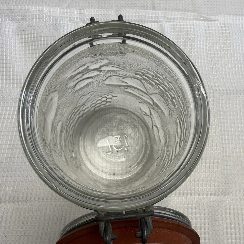 Vtg Raised Tall‎ Glass Sugar Canister Jar Metal Clamp Lid Fruit Decor 1.5L